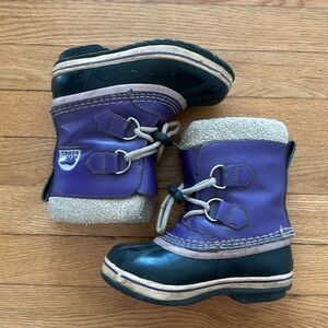 SOREL kids winter boots size 11 purple